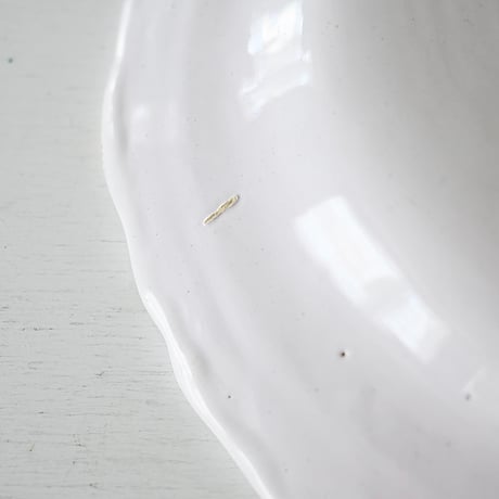 白釉 花リム大皿(L)  Φ32cm ※ダメージあり