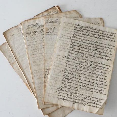1700年代後期の古い証書(D)