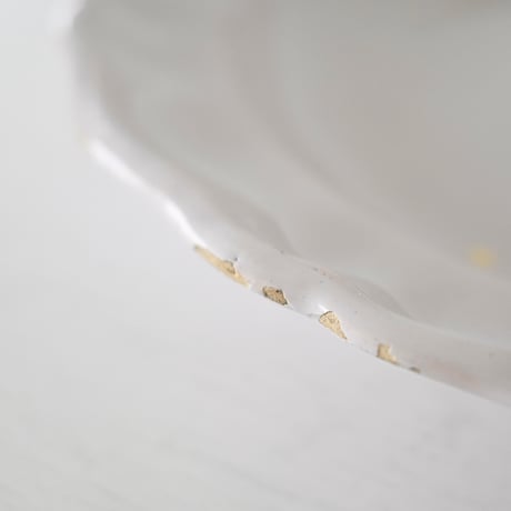 白釉 花リム大皿(L)  Φ32cm ※ダメージあり