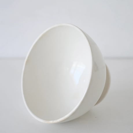 ベルギー BOCH白いボウル(C) Φ15cm