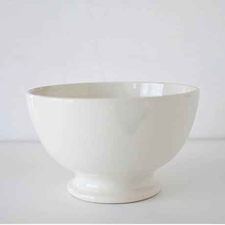 ベルギー BOCH白いボウル(C) Φ15cm