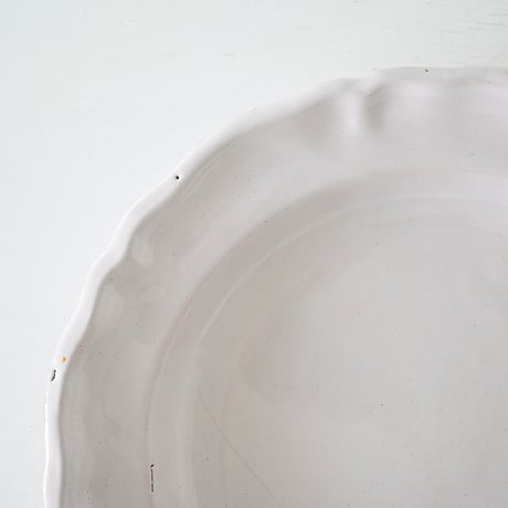 白釉 花リム大皿(L)  Φ32cm ※ダメージあり