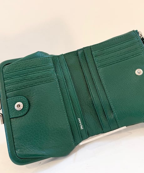 サクラスタッズ２つ折り財布