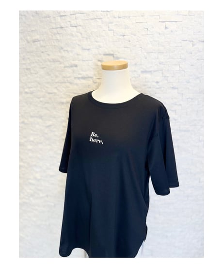 Be.here ロゴTシャツ