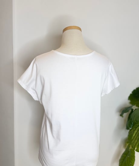 スムースVネックTシャツ