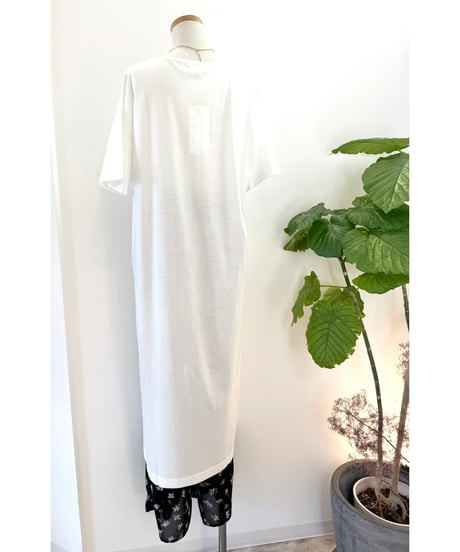 スリットTシャツワンピース
