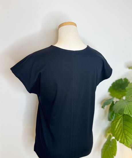 スムースVネックTシャツ