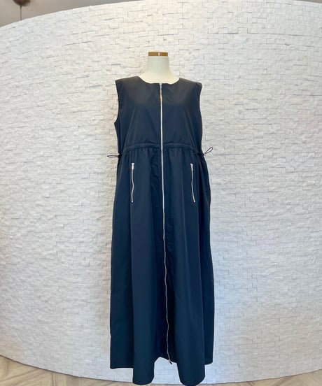 ドロストジップワンピース