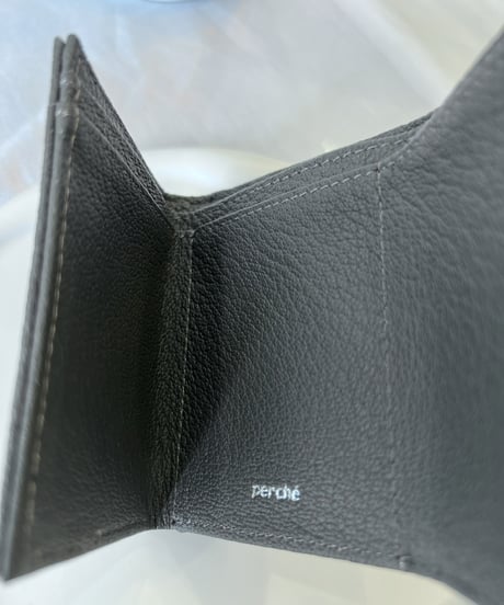 【再入荷】新色・アクリル玉３つ折り財布