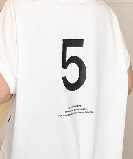 ナンバープリントTシャツ
