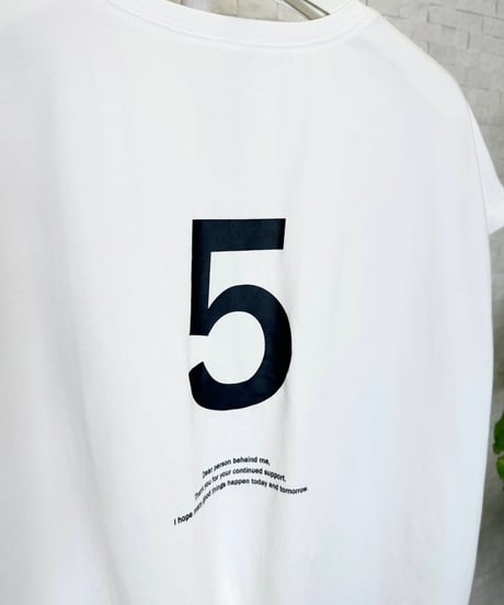 ナンバープリントTシャツ