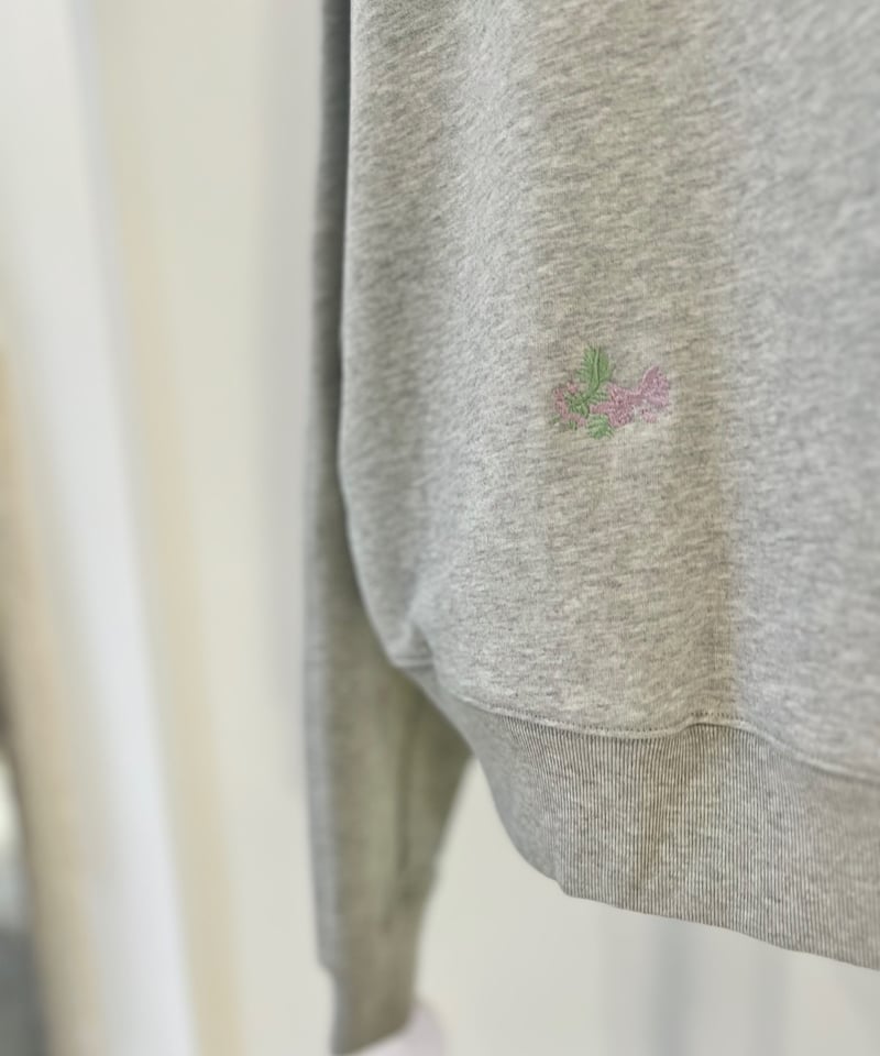 Lillilly 羽の刺繍付きクロップドフーディ 刺繍クロップドフーディー(2色) | セレクトショップ noi bloom