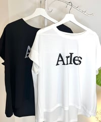 " ArIes " ロゴTシャツ