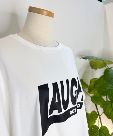 " LAUGH " ロゴワイドシルエットTシャツ