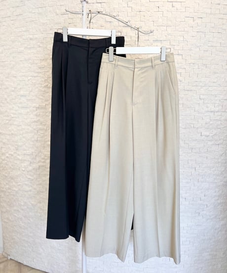 シャンブレー タックパンツ