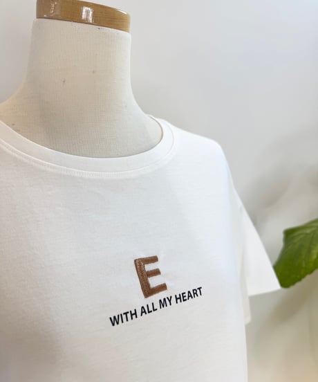 イニシャルロゴTシャツ(E/Y)