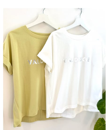 " VAL DE SCIE " 箔ロゴTシャツ