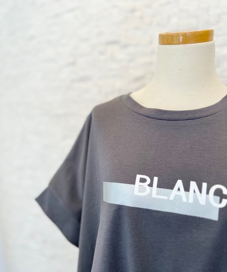 "BLANCE" ロゴTシャツ