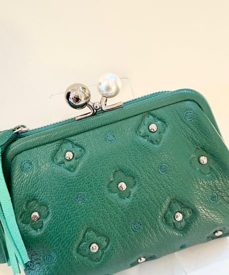 サクラスタッズ２つ折り財布