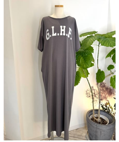 "G.L.H.F" ロゴTシャツワンピース
