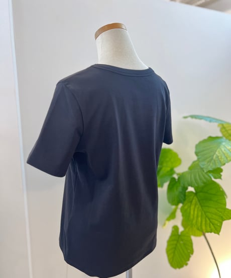 フライス ミニマルTシャツ