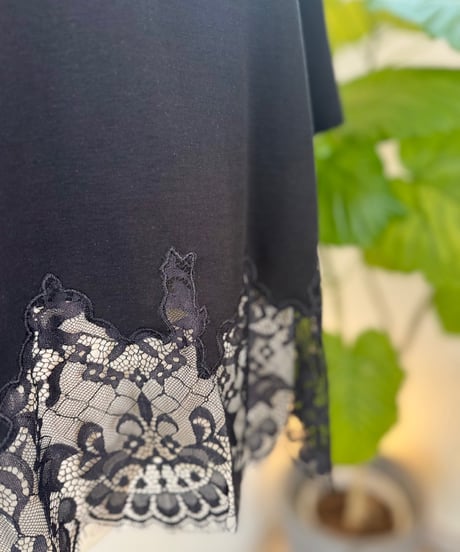 レースエンブロTシャツ
