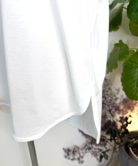 縦ロゴ フレンチTシャツ