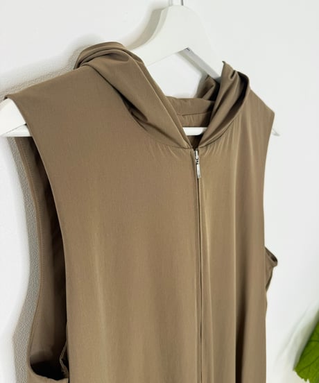 フーディーzipオールインワン