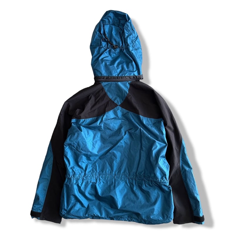 Gore Tex JKT by MOONSTONE | instantbootleg store