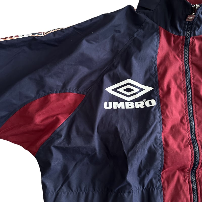 PRO TRAINING WORM UP JKT by UMBRO | instantboot