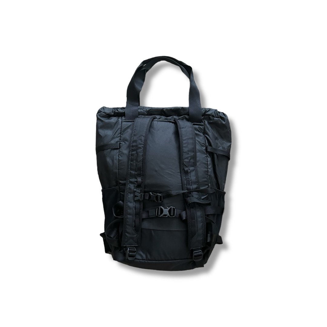 美品　パタゴニア Light Weight Travel Tote Pack LIGHTWEIGHT TRAVEL TOTE PACK by Patagonia | ins