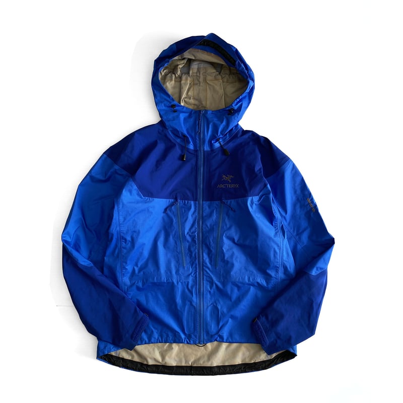 ALPHA JKT by Arc'teryx | instantbootleg store ALPHA JKT by Arc'teryx | instantbootleg store
