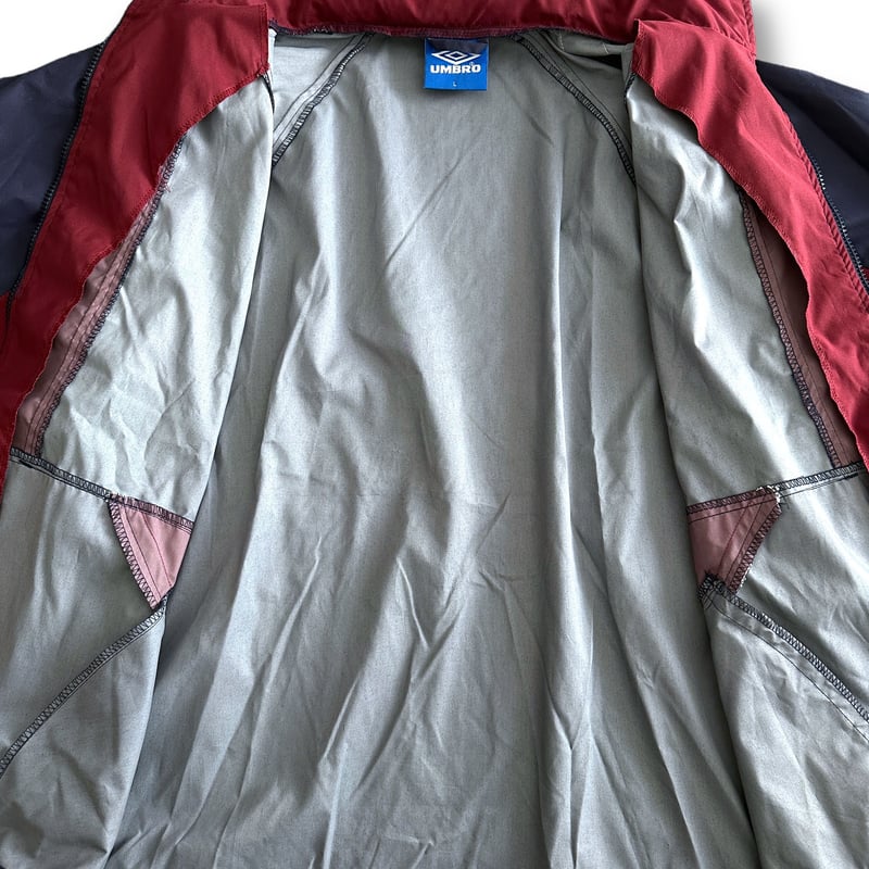 PRO TRAINING WORM UP JKT by UMBRO | instantboot