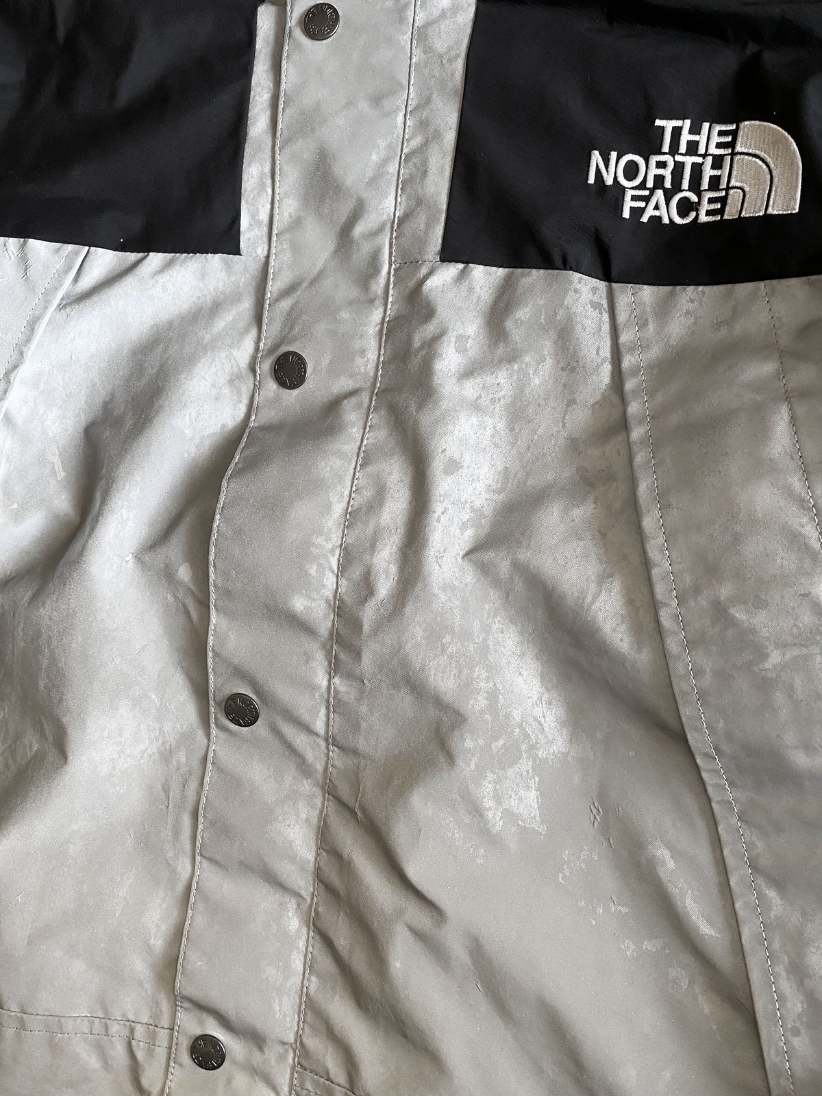 Reflective 3M Mountain Parka by Supreme | insta Reflective 3M Mountain Parka by Supreme | insta