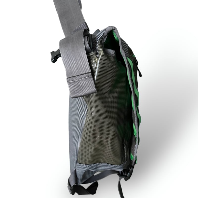 Black Hole Messenger by Patagonia | instantboot