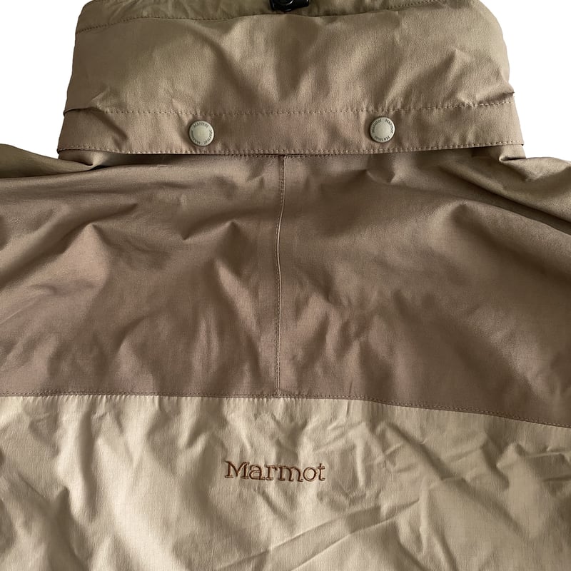 Gore Tex XCR Mt.Parka Sand by Marmot | instant