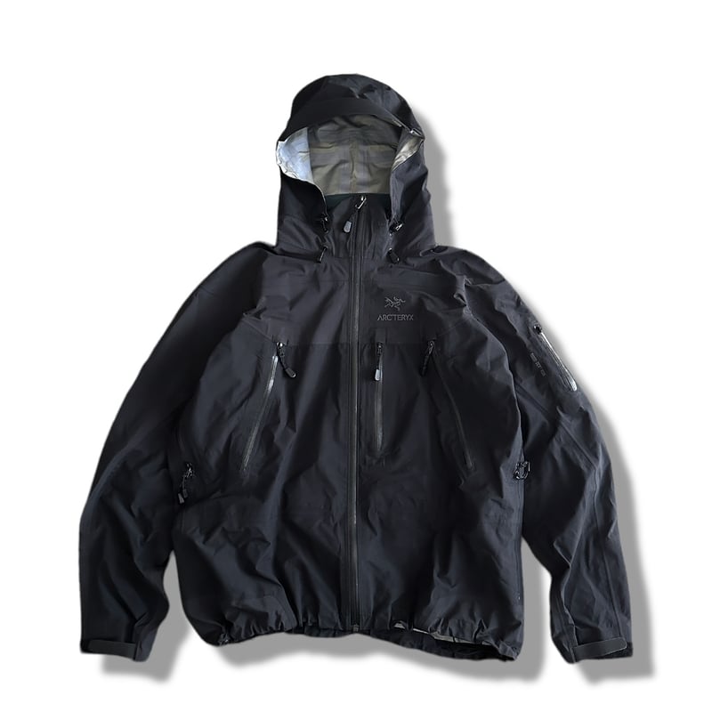 Theta AR Gore Tex XCR by ARC'TERYX | instantboo