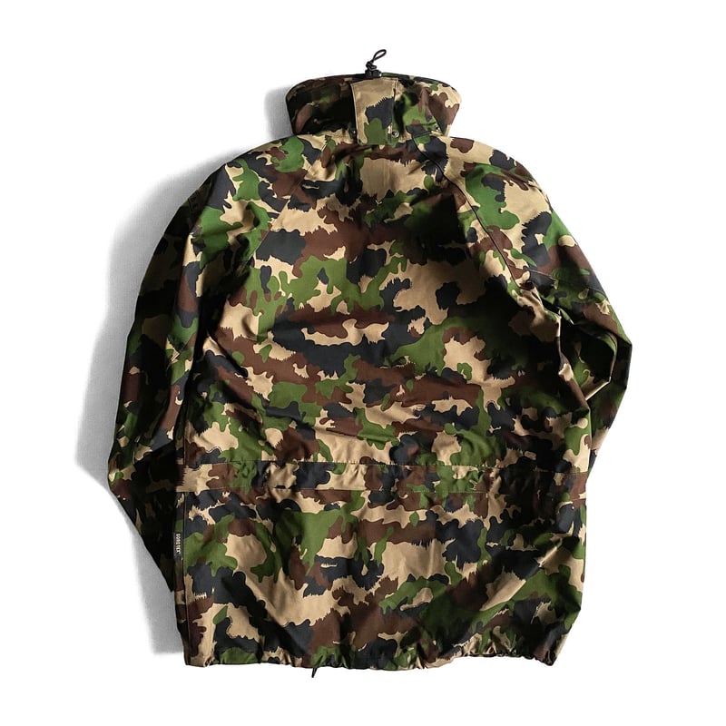 Schweizer Armee Gore Tex JKT Dead Stock | insta