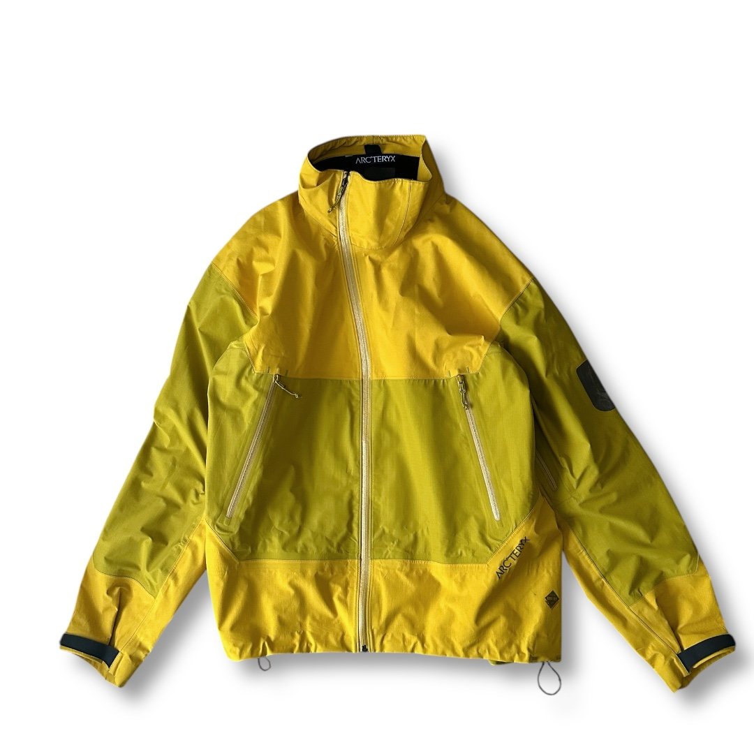 ARC'TERYX サイドワインダージャケット クラッシクモデルと呼びたくなる、Sidewinder Jacket & Rush