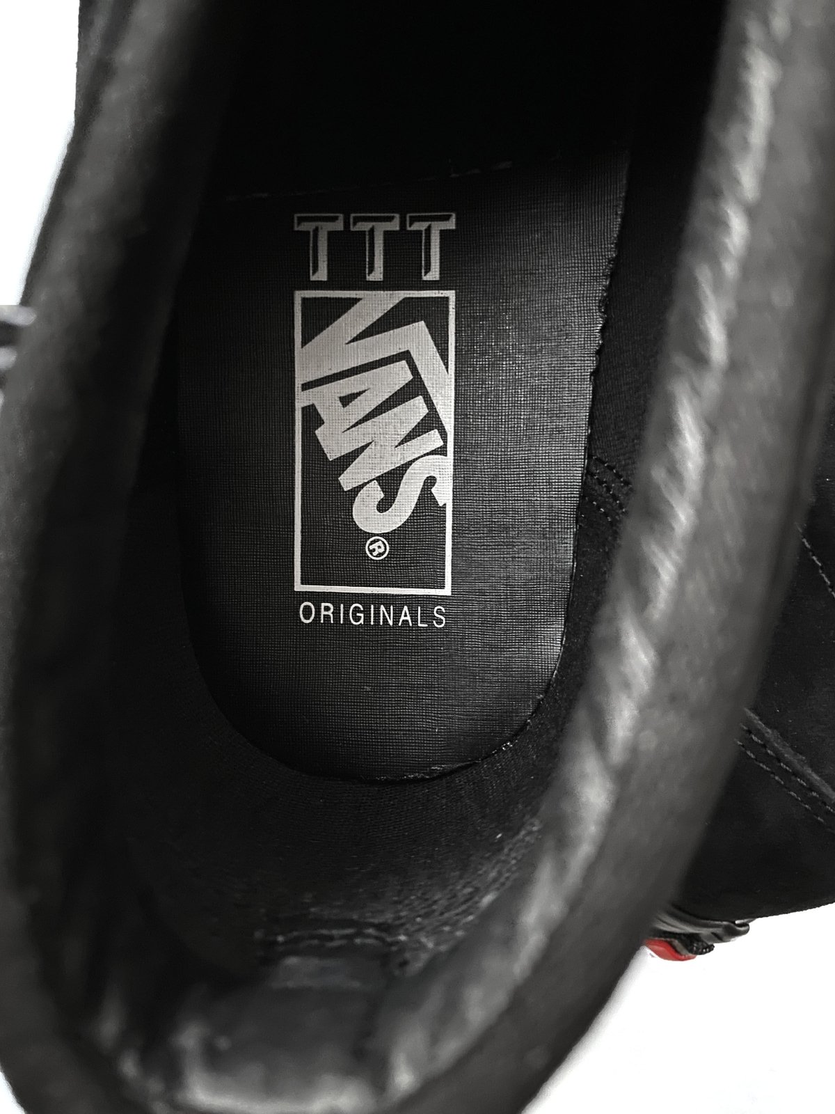 THE TRILOGY TAPES×VANS VAULT チャッカ US10 The Trilogy Tapes x Vault by Vans Chukka LX Detalis | Hypebeast