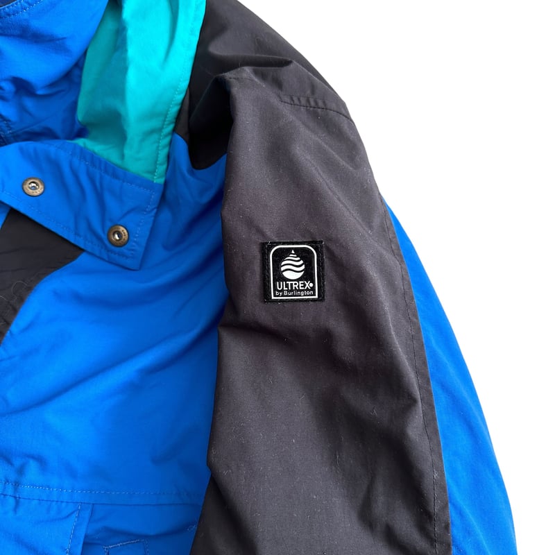 Two Zipper P/O JKT by SNOW LION | instantbootle Two Zipper P/O JKT by SNOW LION | instantbootle