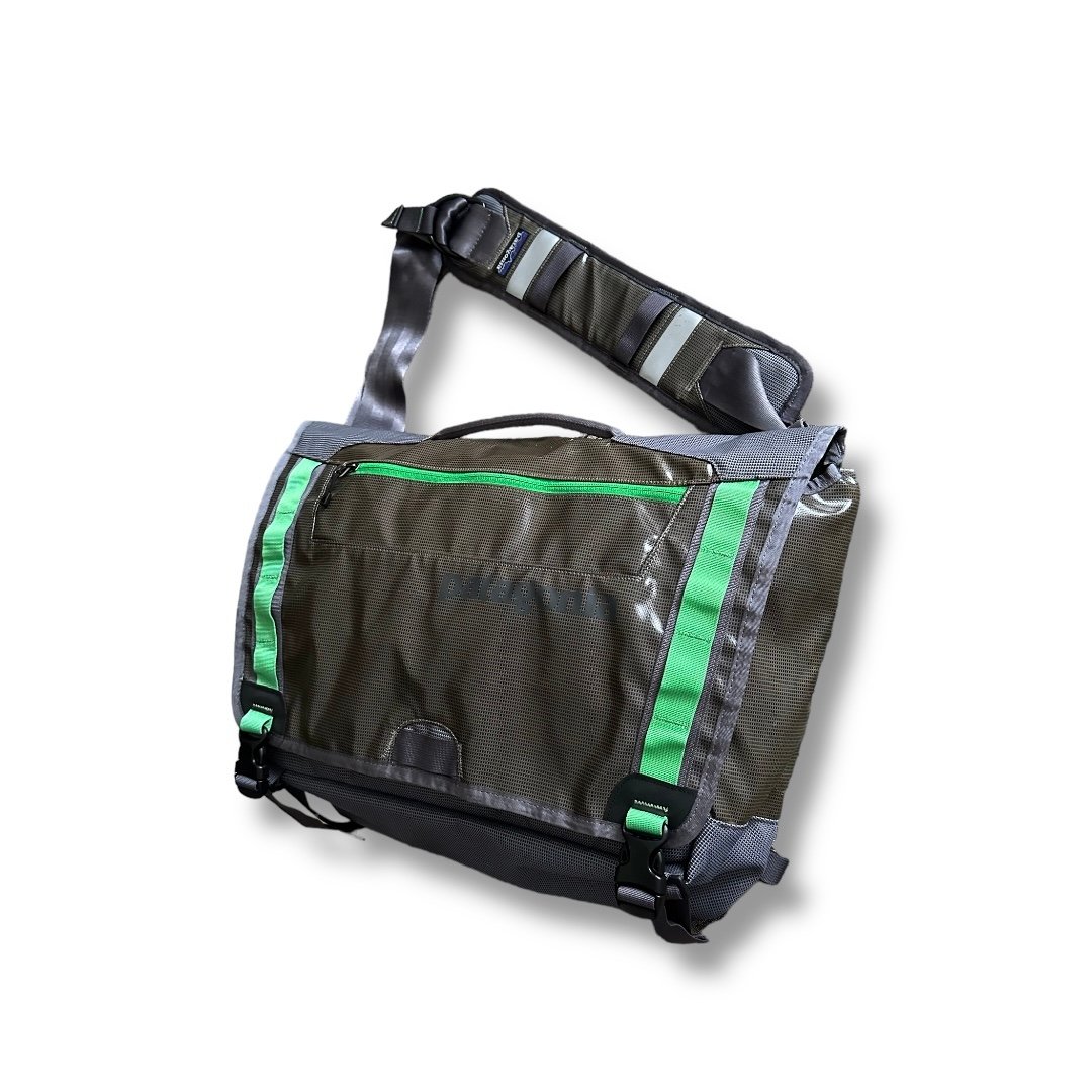 Black Hole Messenger by Patagonia | instantboot