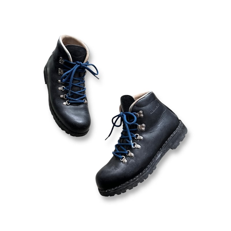 WILDERNESS by MERRELL | instantbootleg store