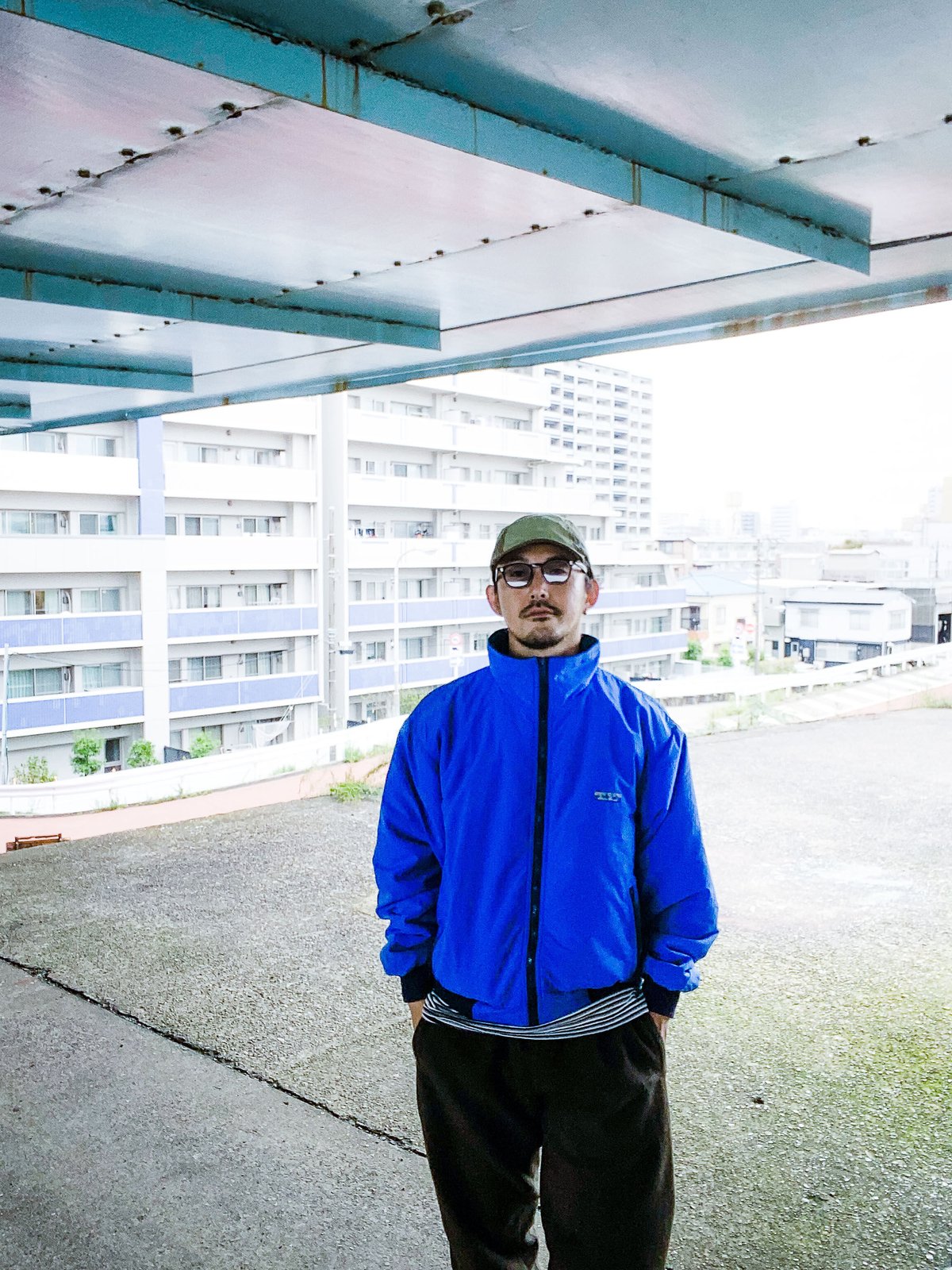 WINDFOIL JKT by Eddie Bauer | instantbootleg store