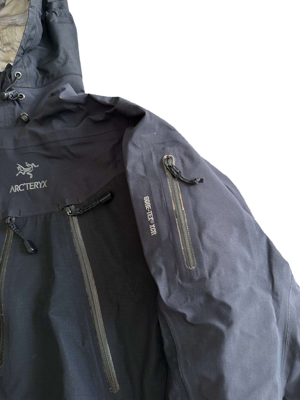 Theta AR Gore Tex XCR by Arc'teryx | instantboo Theta AR Gore Tex XCR by Arc'teryx | instantboo