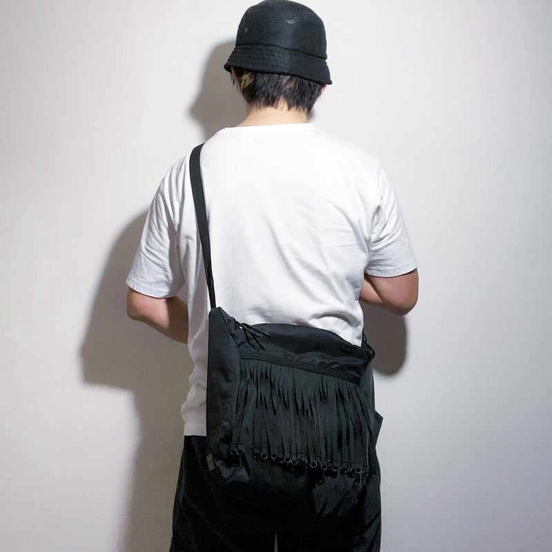 TAPE FRINGE SHOULDER BAG -BAICYCLON- | instantb