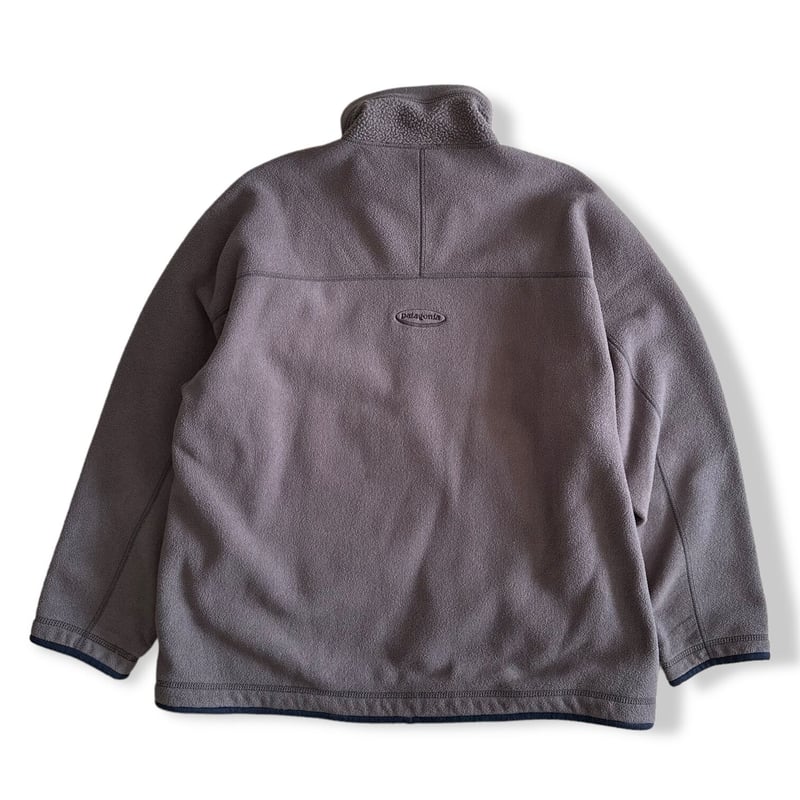 Light Weight Synchilla Shirring P/O by Patagoni Light Weight Synchilla Shirring P/O by Patagoni