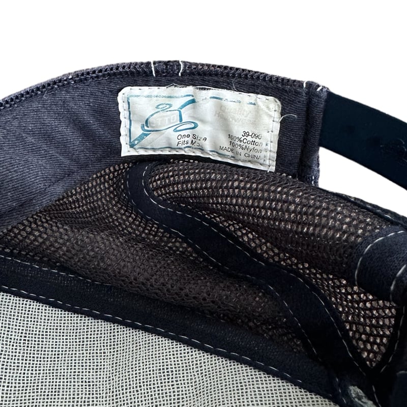 FUTURA LABORATORIES デニム トラッカーキャップ Denim Trucker Mesh Cap by FUTURA LABORATORIES |