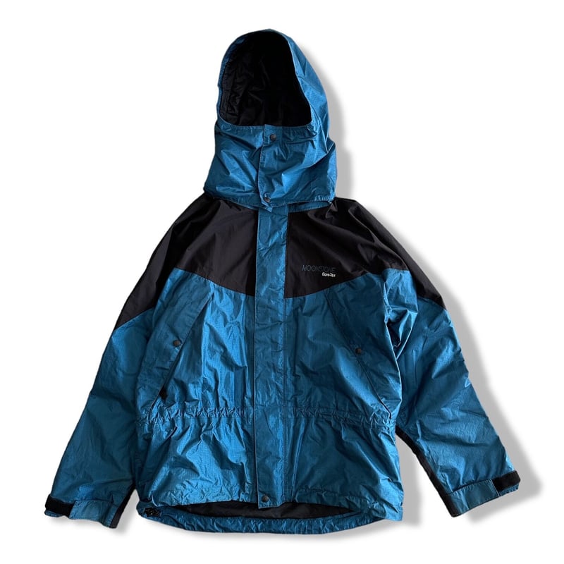 Gore Tex JKT by MOONSTONE | instantbootleg store Gore Tex JKT by MOONSTONE | instantbootleg store