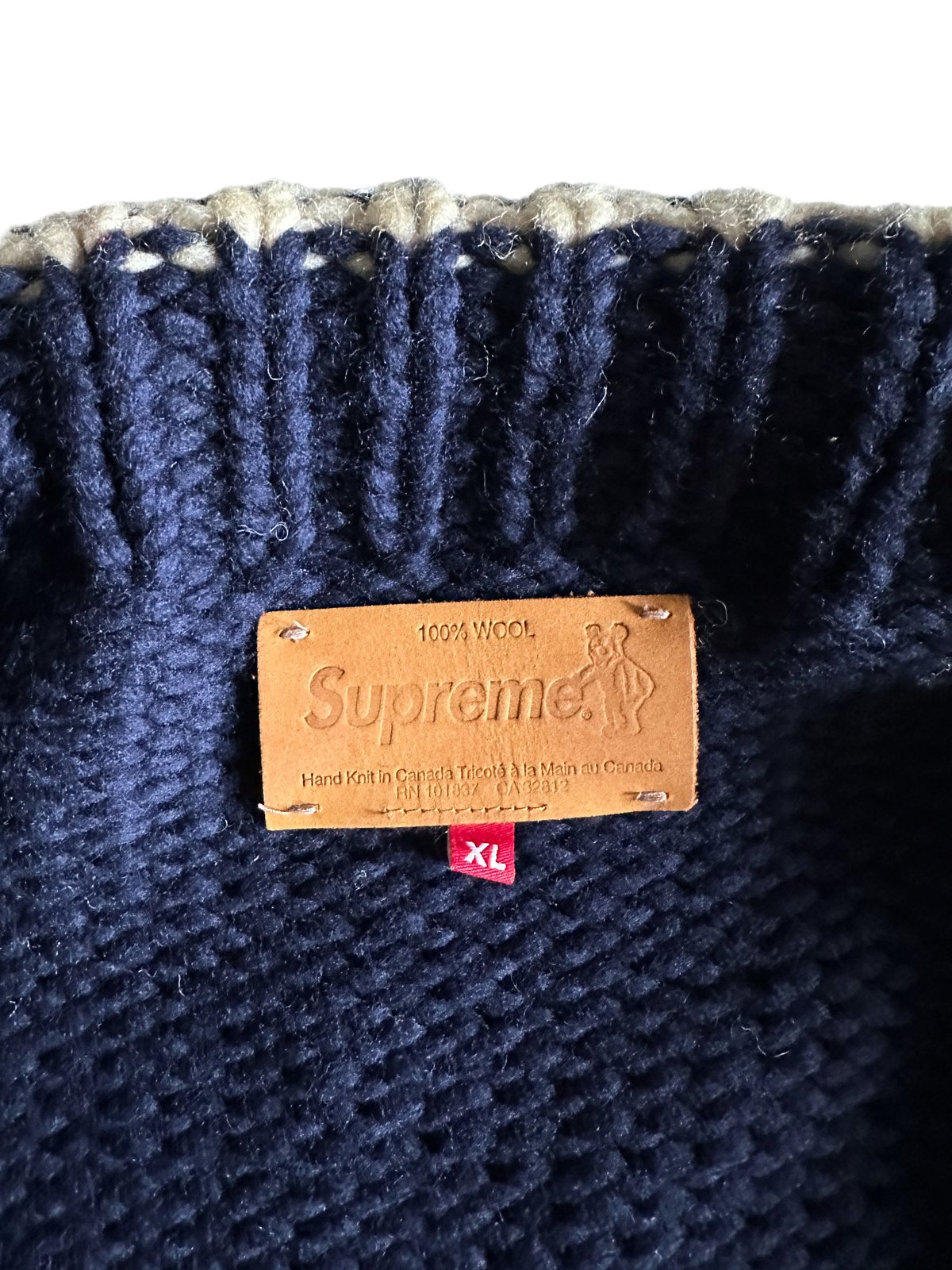 supreme フェイク